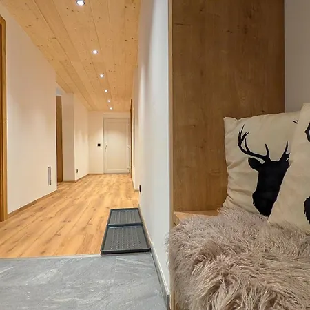 In Ruhiger Sonnenlage Direkt Am Lechweg * شتانزاخ