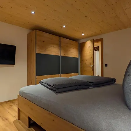 بيت للعطل In Ruhiger Sonnenlage Direkt Am Lechweg *