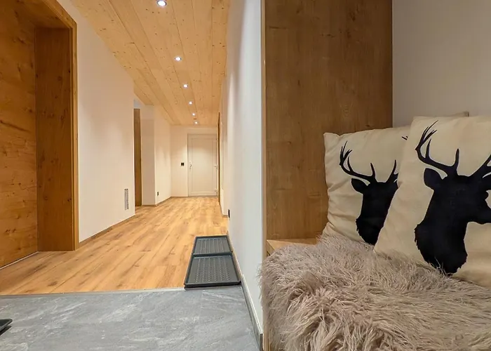 In Ruhiger Sonnenlage Direkt Am Lechweg * شتانزاخ